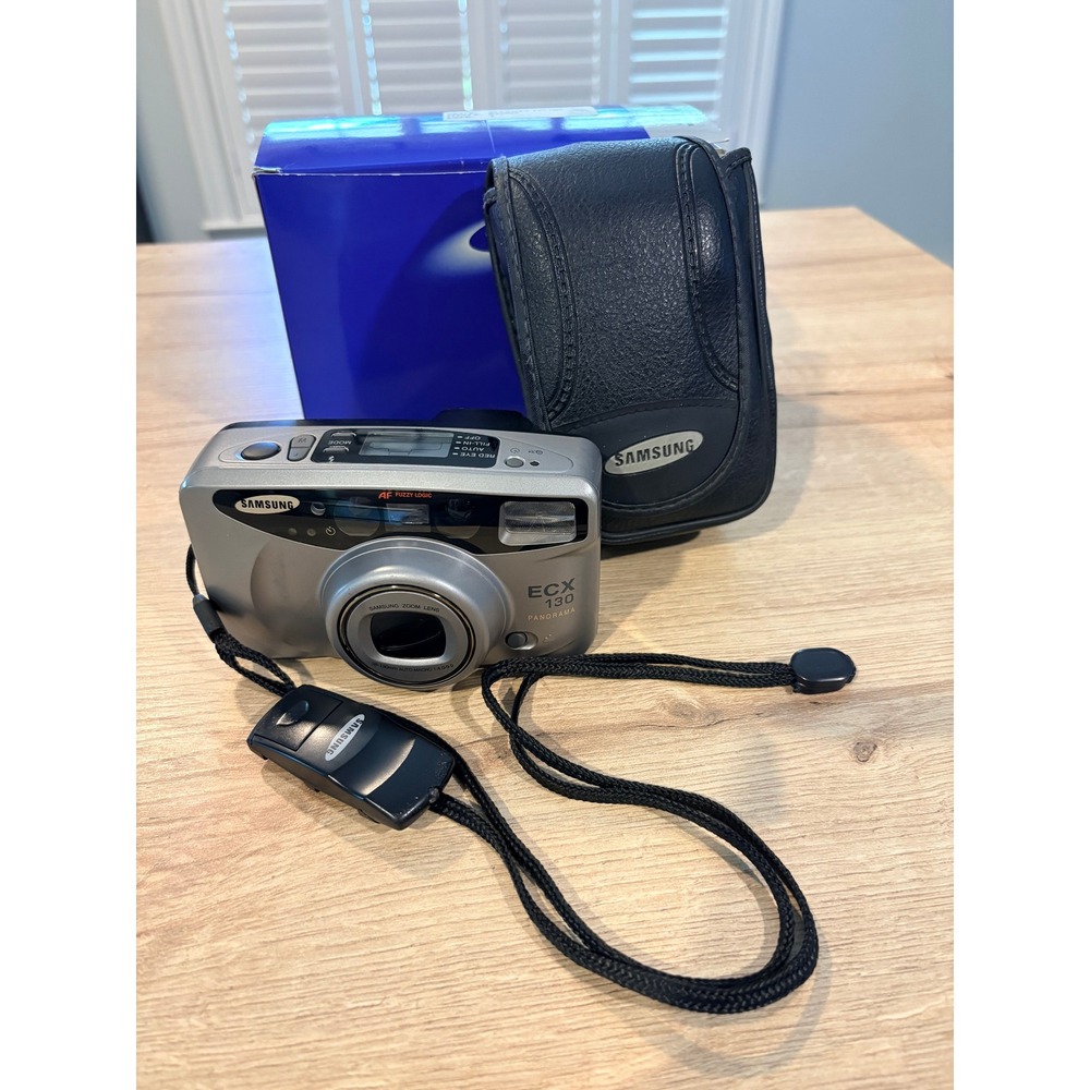Samsung ECX 130 Panorama 35mm Film Camera 38-130mm Zoom Lens Box Manual Case - Picture 2 of 6